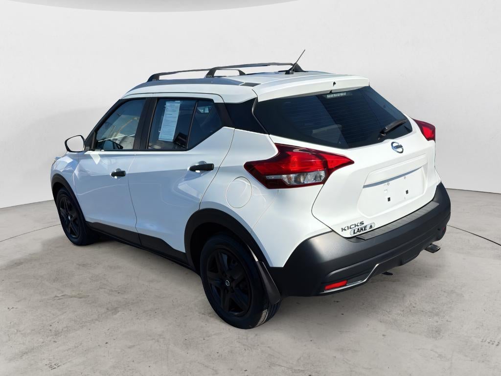 2019 Nissan Kicks S