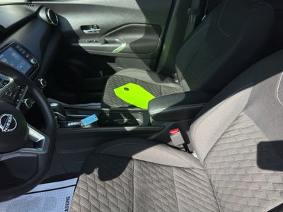 2023 Nissan Kicks SV Xtronic CVT