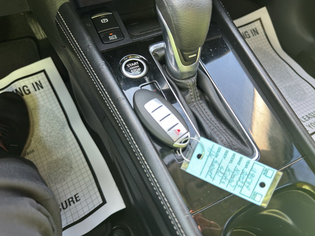 2023 Nissan Kicks SV Xtronic CVT