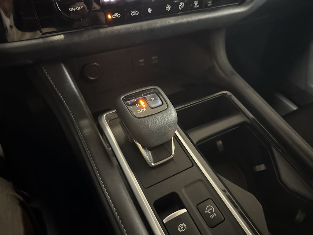 2022 Nissan Pathfinder SV 4WD