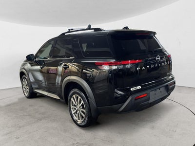 2022 Nissan Pathfinder SV 4WD