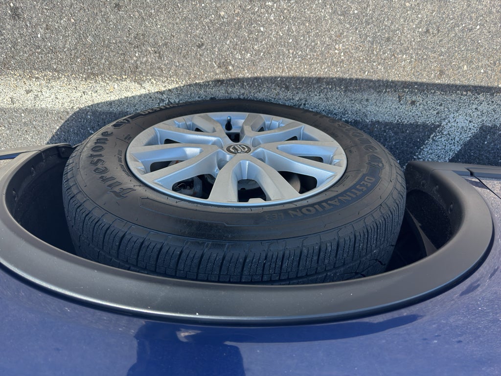 2020 Nissan Rogue SV - Photo 13
