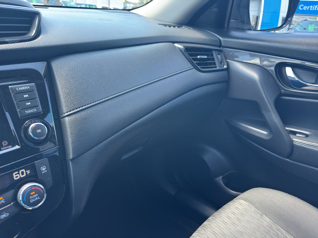 2020 Nissan Rogue SV - Photo 34