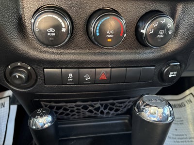 2014 Jeep WRANGLER UNLIMI SPORT