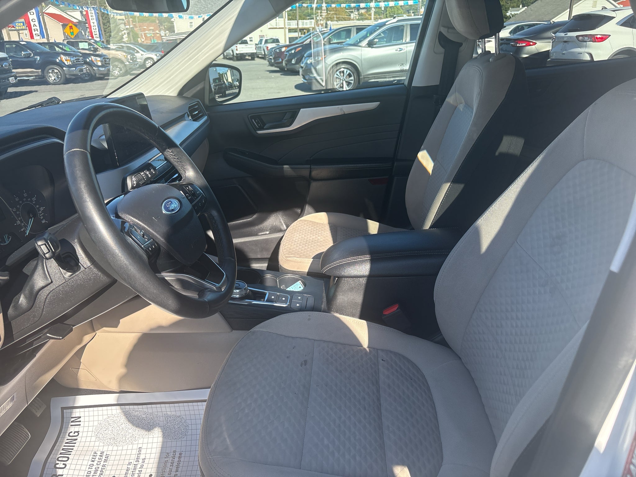 2022 Ford Escape SE