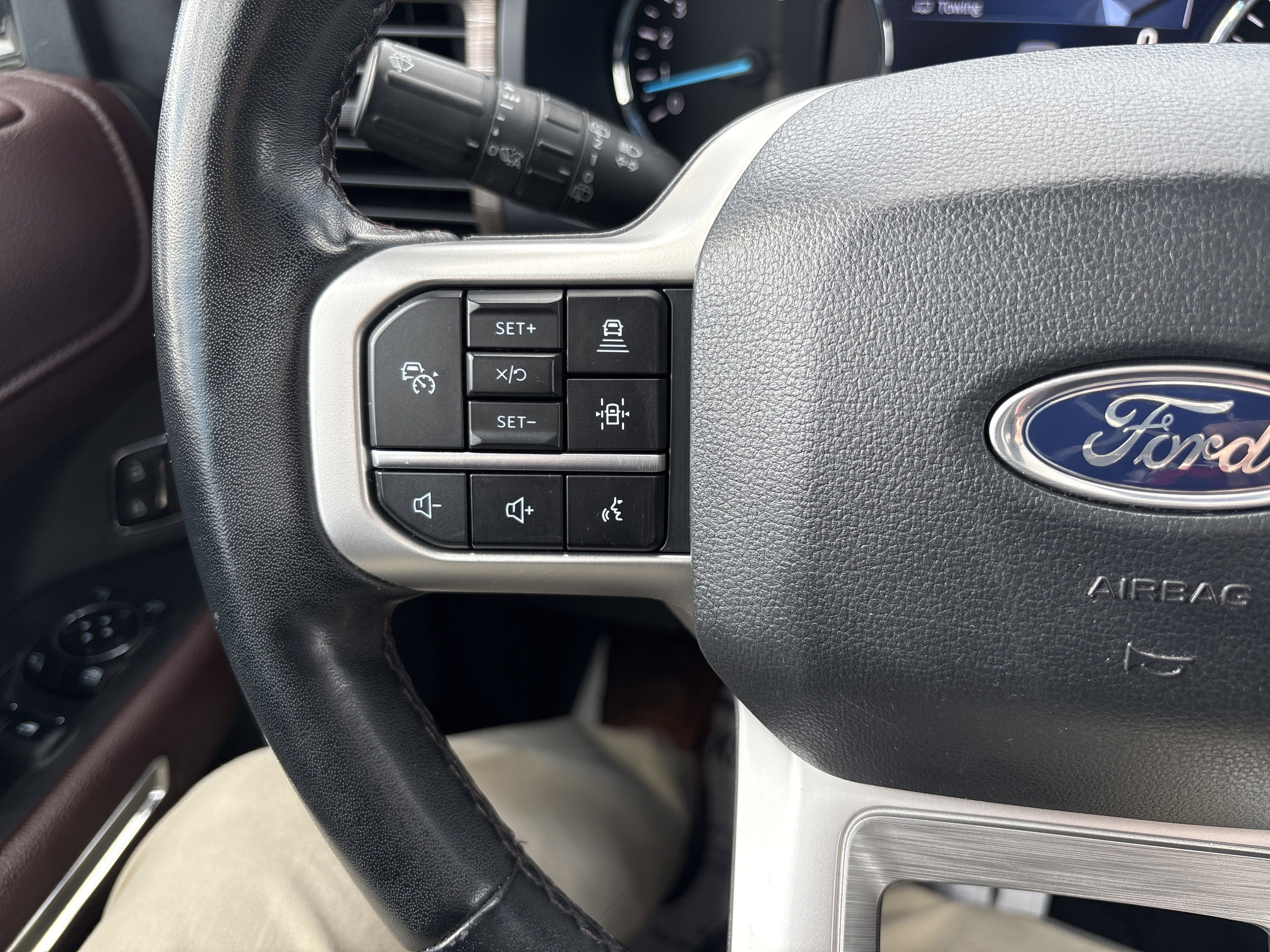 2024 Ford EXPEDITION LIMITED