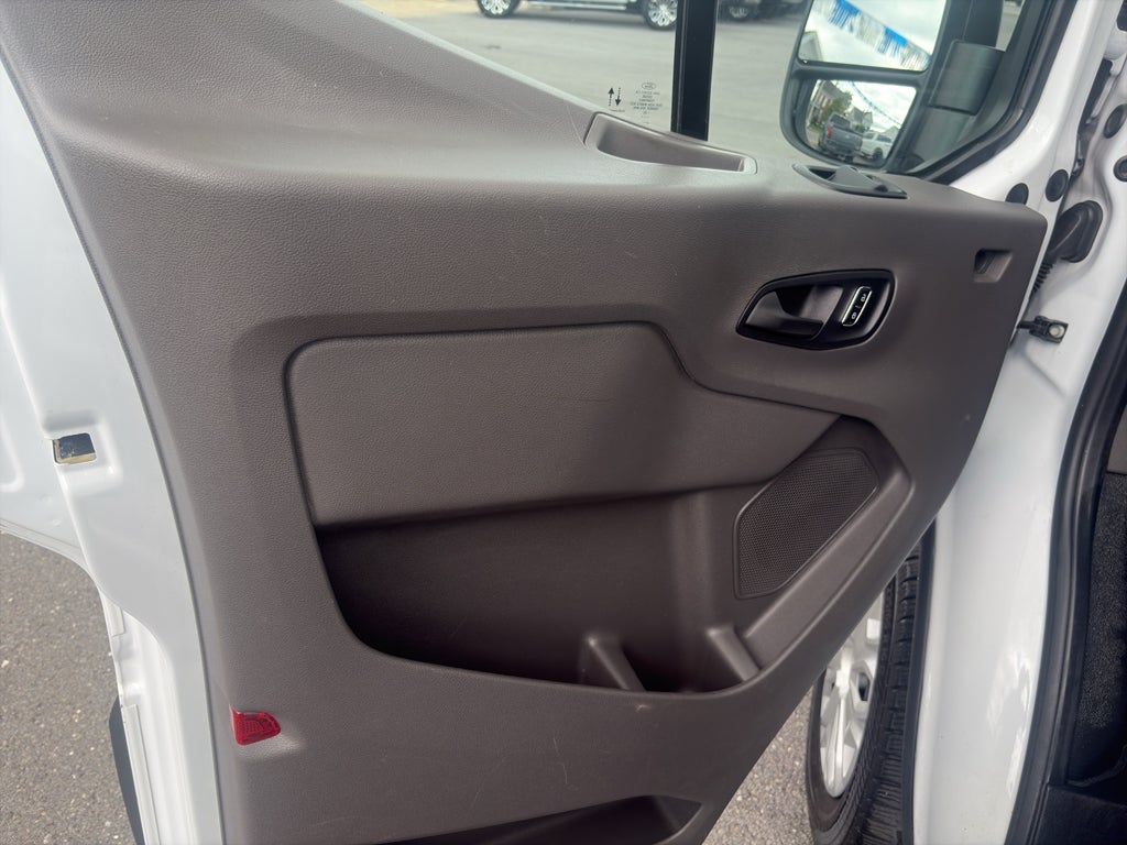 2025 Ford Transit Van Base