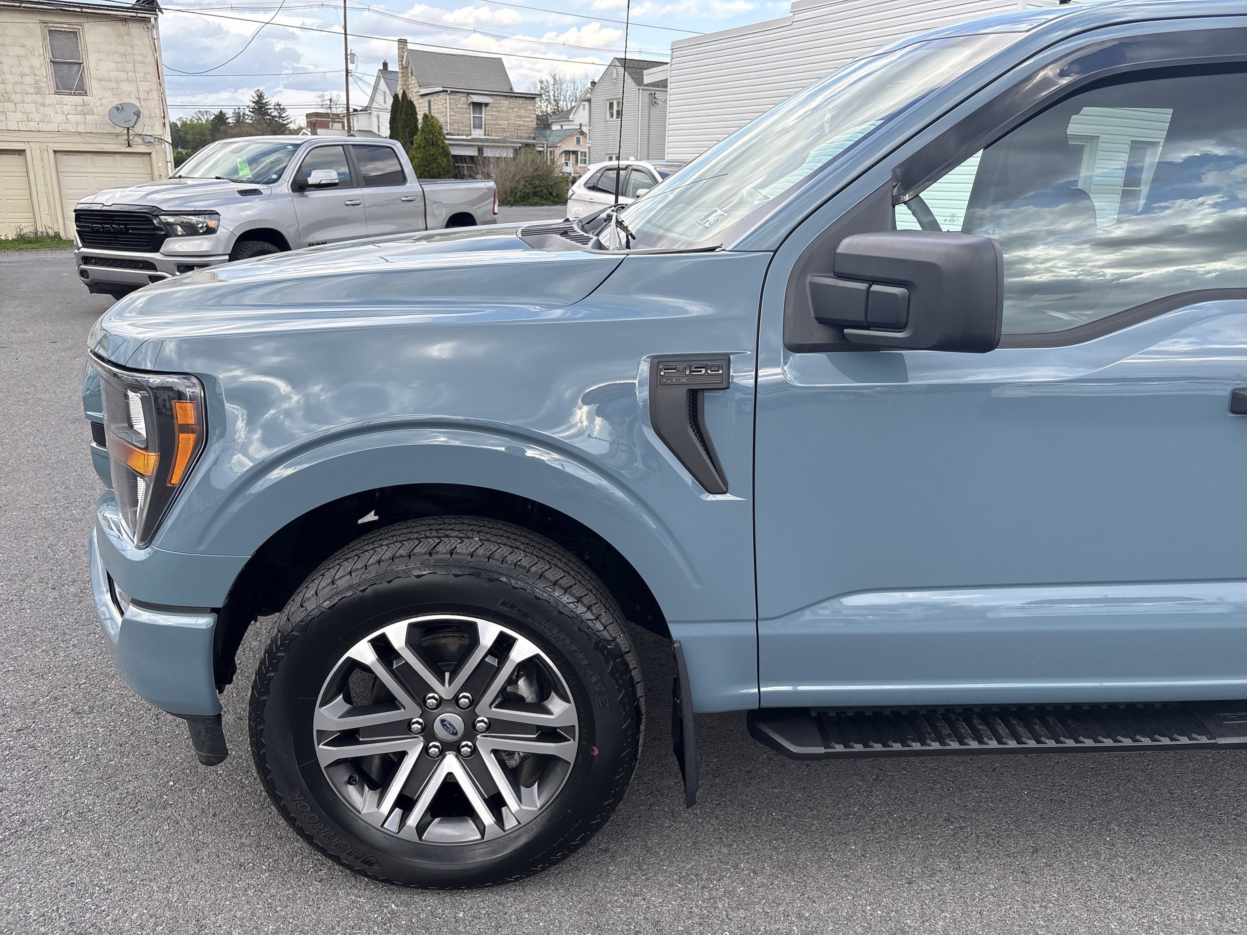2023 Ford F-150 SXT