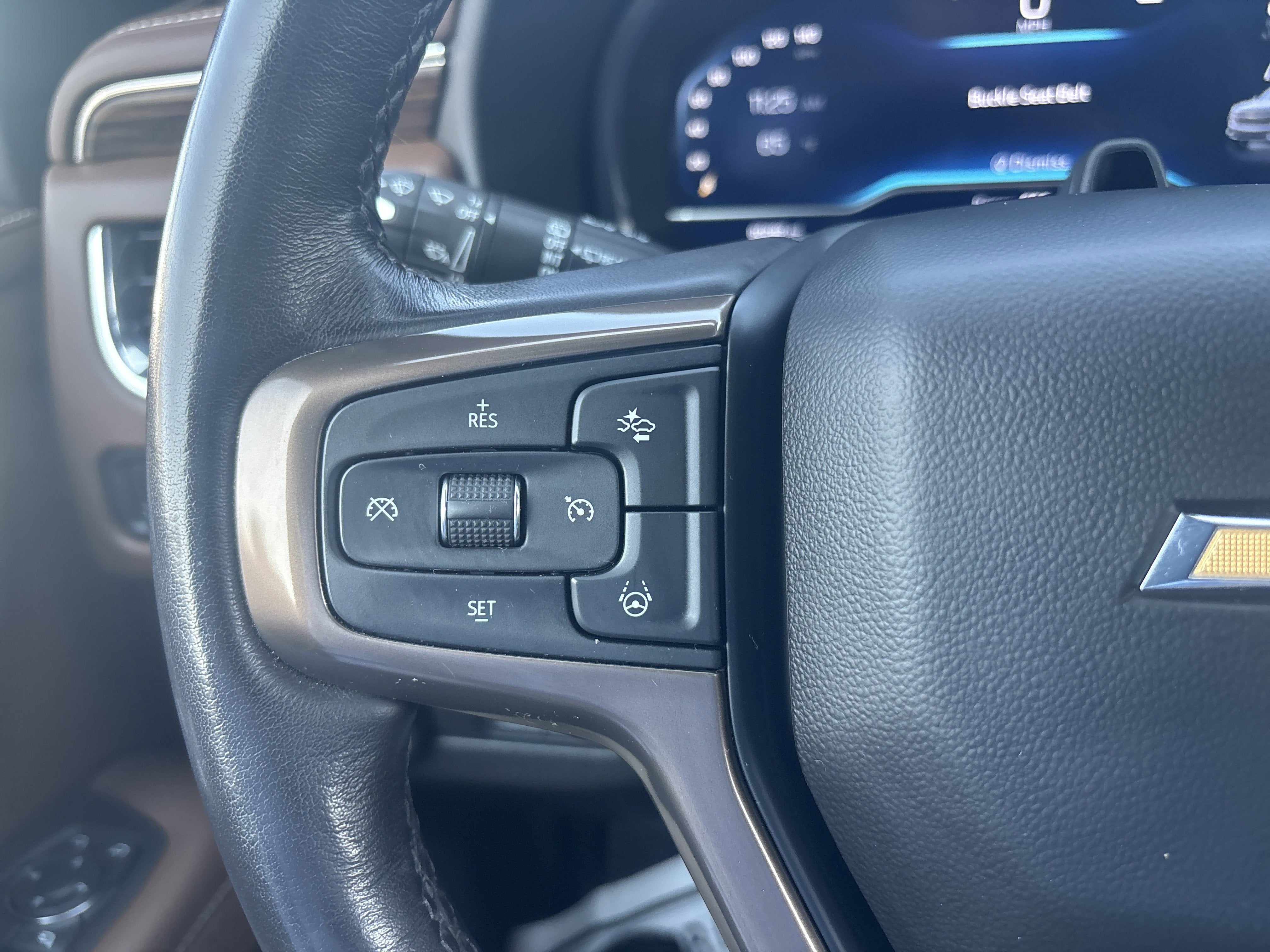 2023 Chevrolet SUBURBAN HIGH COUNTRY