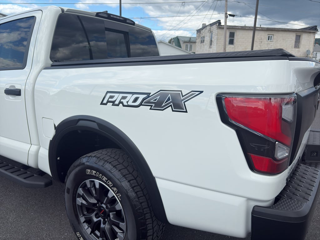 2022 Nissan Titan PRO-4X