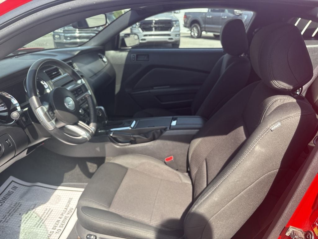 2014 Ford MUSTANG COUPE