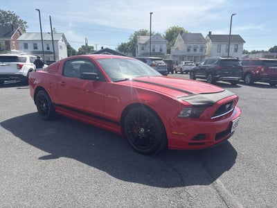 2014 Ford MUSTANG COUPE