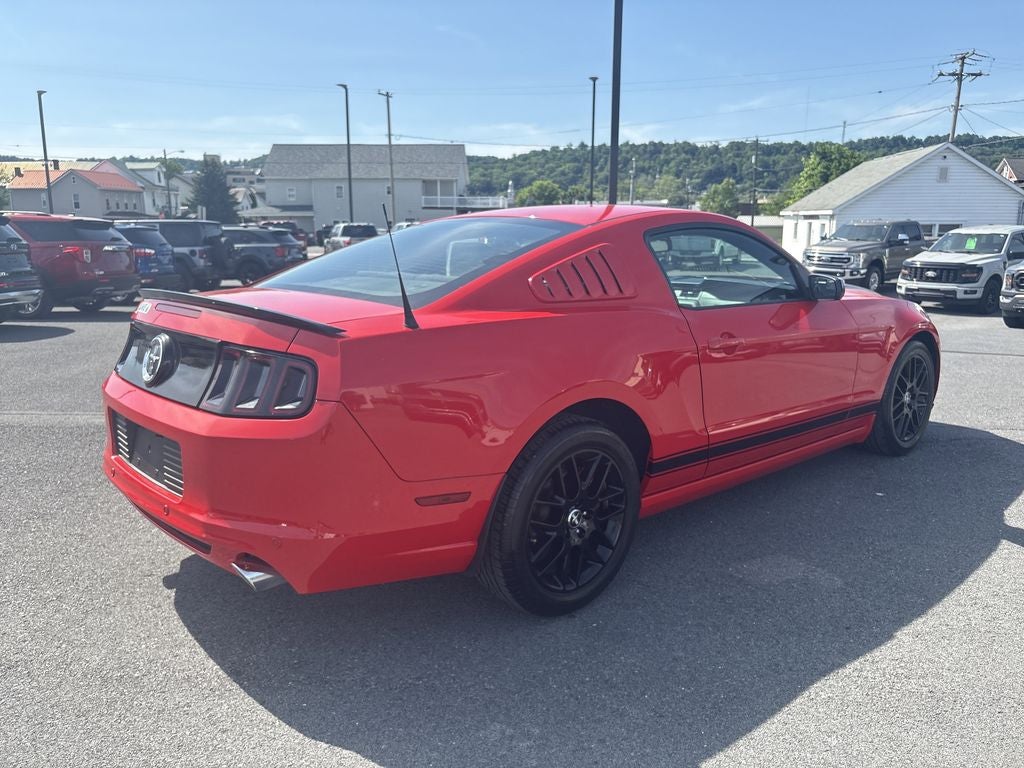 2014 Ford MUSTANG COUPE