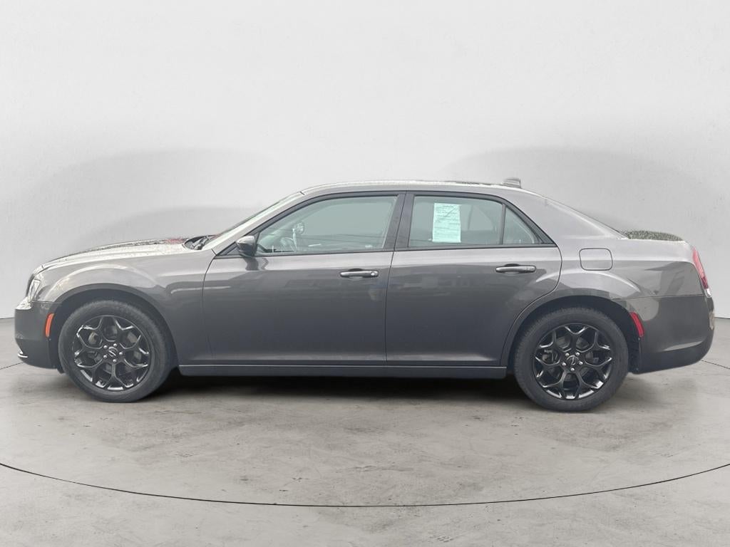 2020 Chrysler 300 Touring