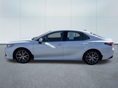 2024 Toyota CAMRY XLE