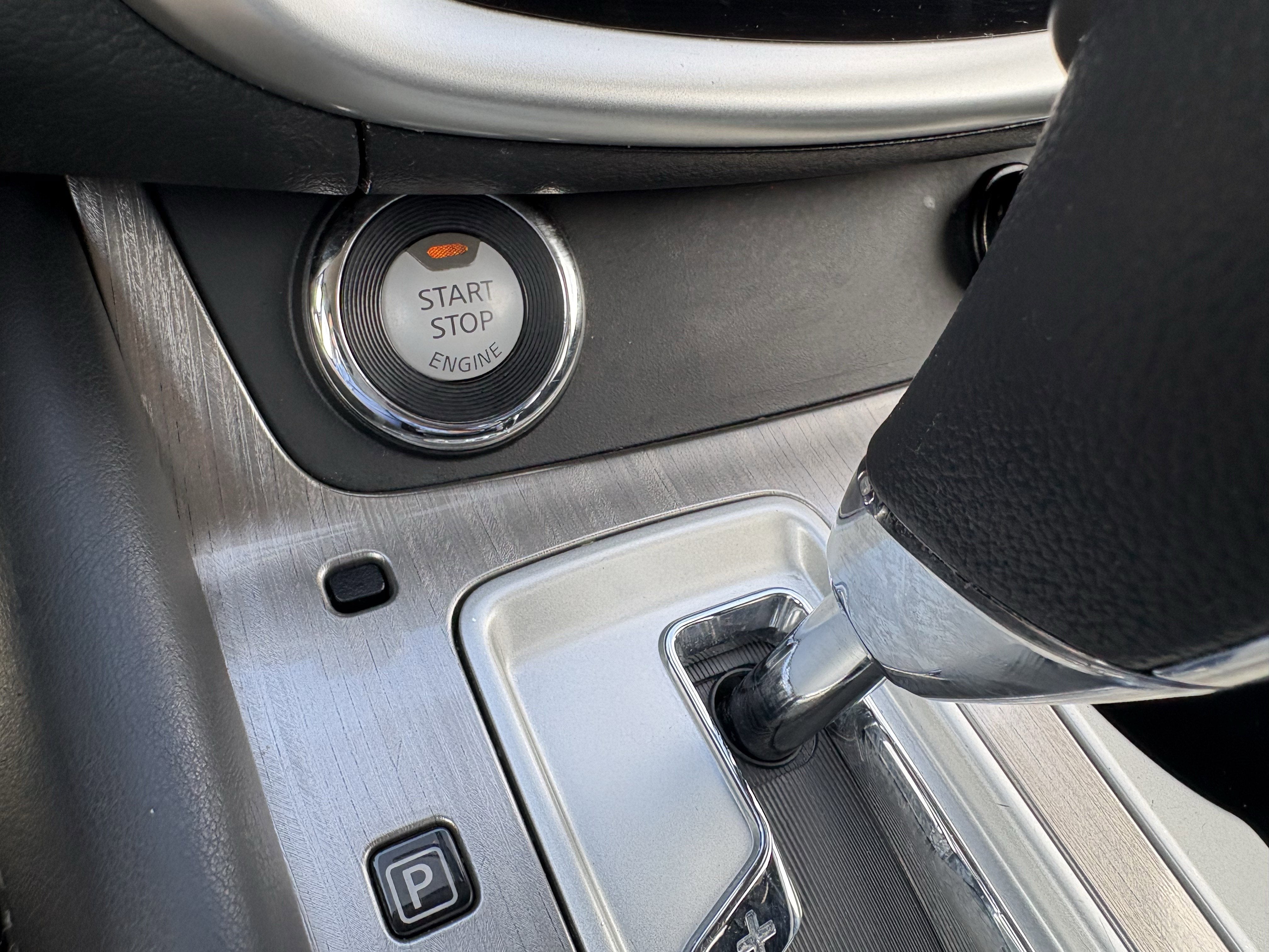 2017 Nissan MURANO SV