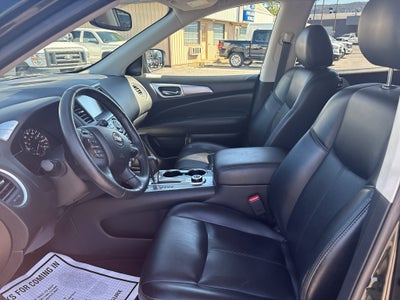 2019 Nissan Pathfinder SL