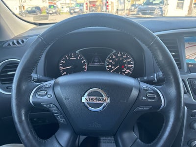 2019 Nissan Pathfinder SL