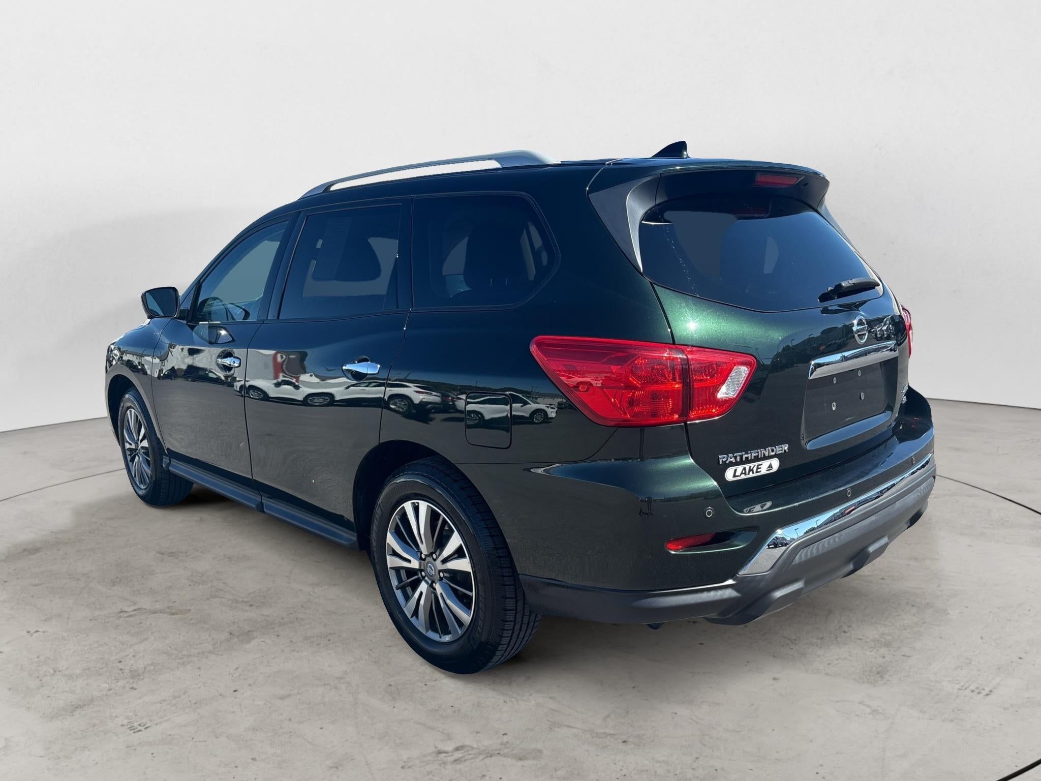2019 Nissan Pathfinder SL